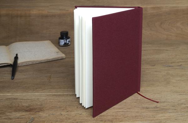 Elegant notebook, wine-red linen, thread-sewn, unlined